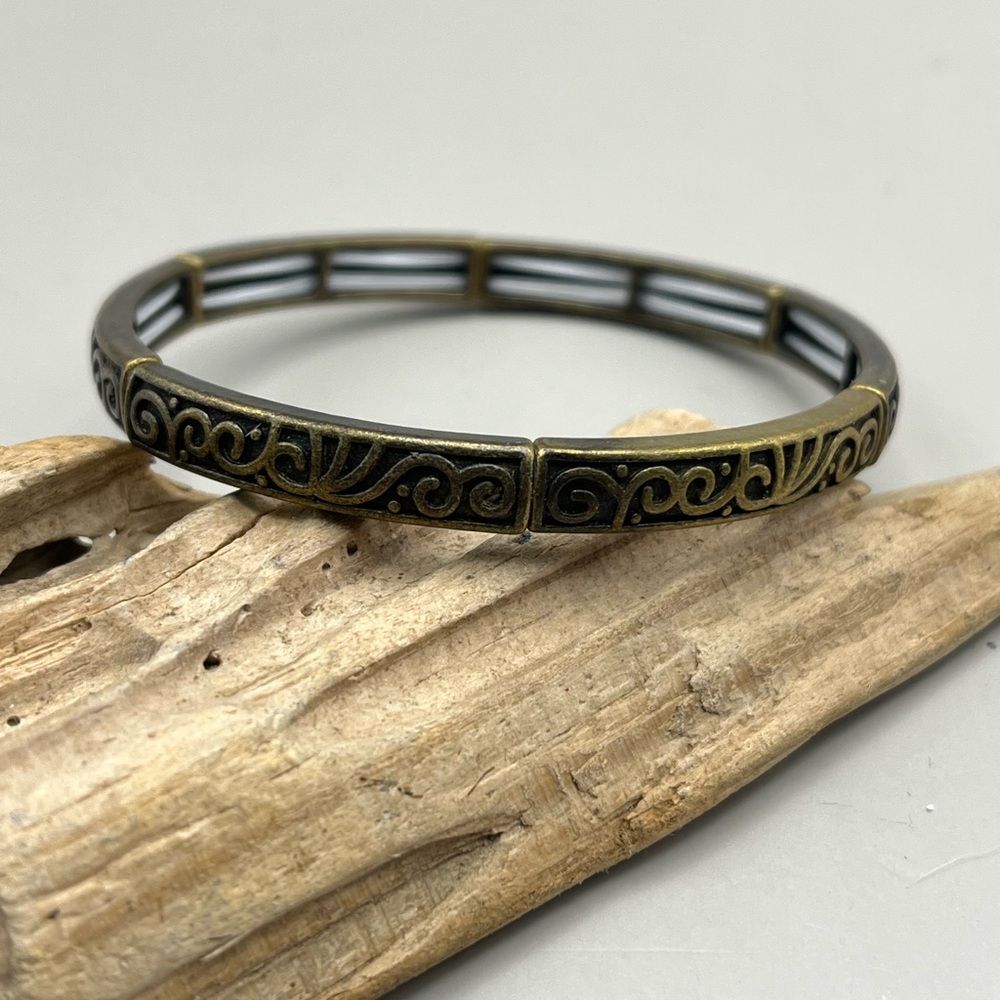 Antique Style bronze Bangle
